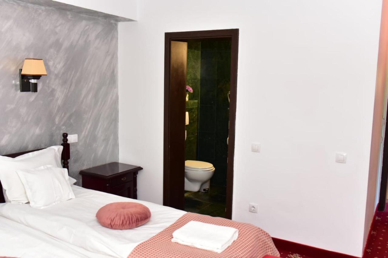 Bellavista Brasov Hotel Sacele Exterior photo